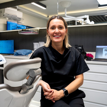Slider image (3) Dr. Seda Kocyigit Dental Clinic